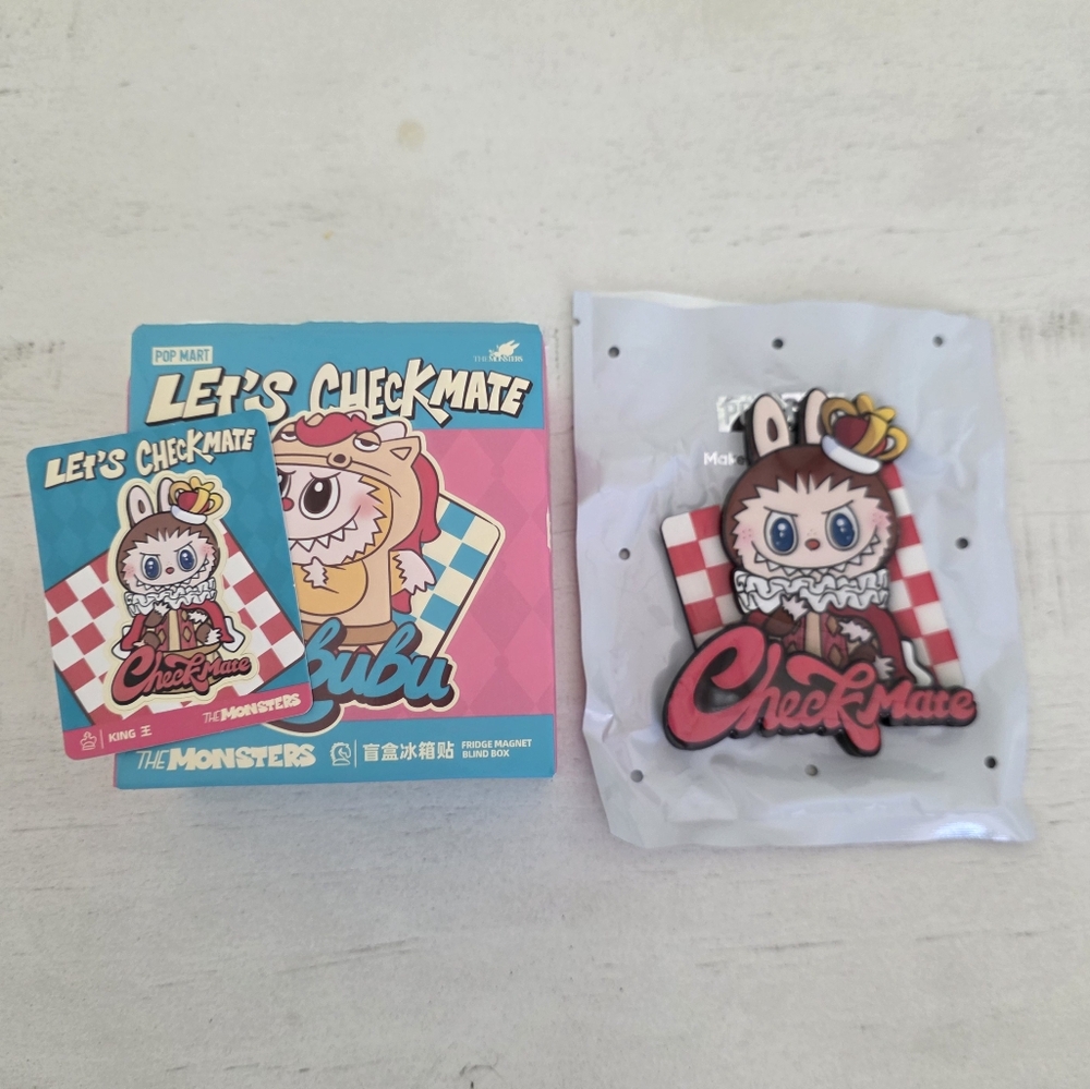 ❤️Authentic Pop Mart, The Monsters Let's Checkmate Fridge Magnet, King